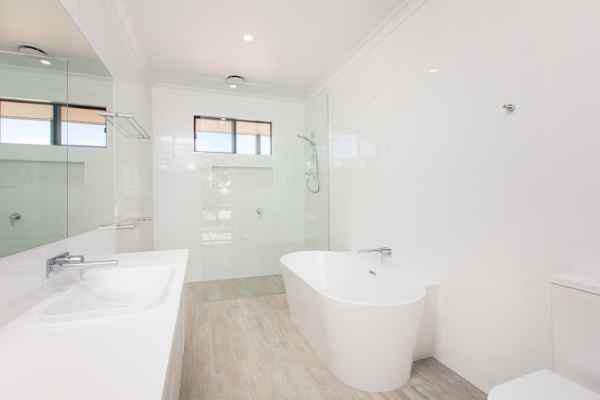 Custom home in NSW: Bathroom