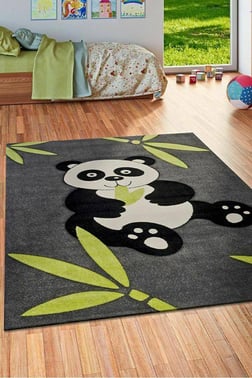 Kid's rug with a panda